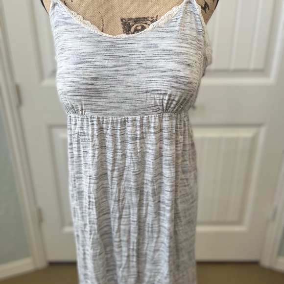 Motherhood Maternity Other - Motherhood Maternity Women's Grey Lace Trim Nursing Nightgown Large